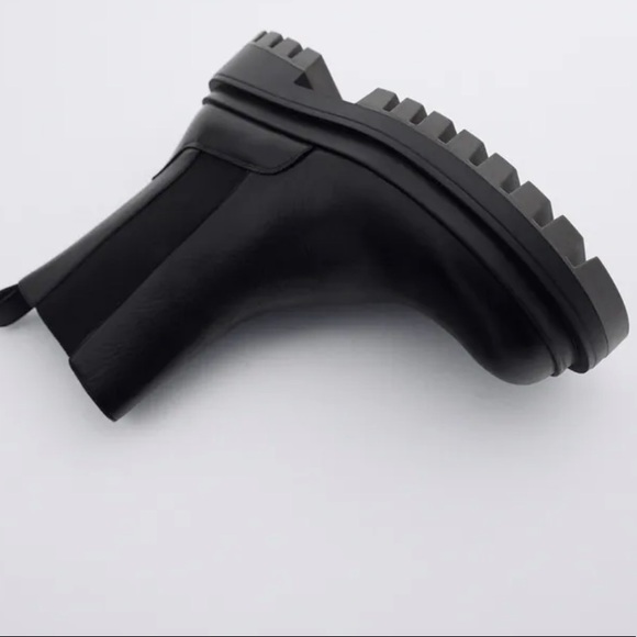 ZARA FLAT LEATHER ANKLE BOOTS WITH TRACK SOLE - Bl - Picture 3 of 6